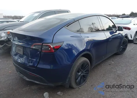 2025 Tesla Model Y Long Range Dual Motor All-Wheel Drive from USA, damaged, VIN 7SAYGDEE0SF261680